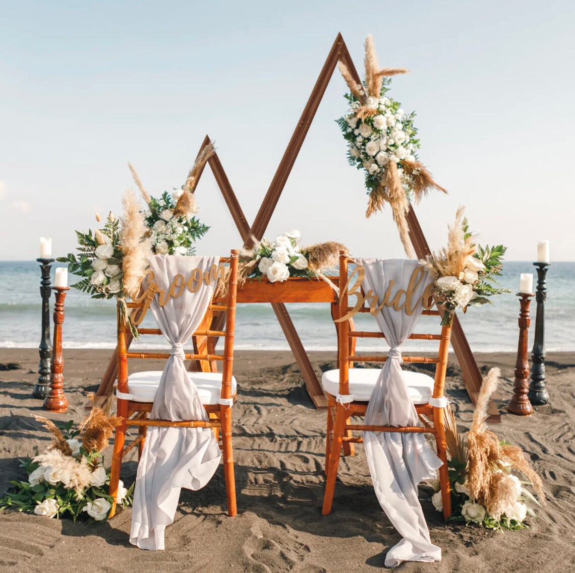 10 FT. Double Triangle Wooden