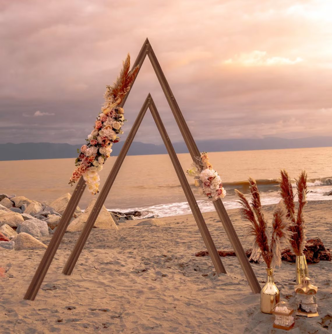10 FT. Double Triangle Wooden