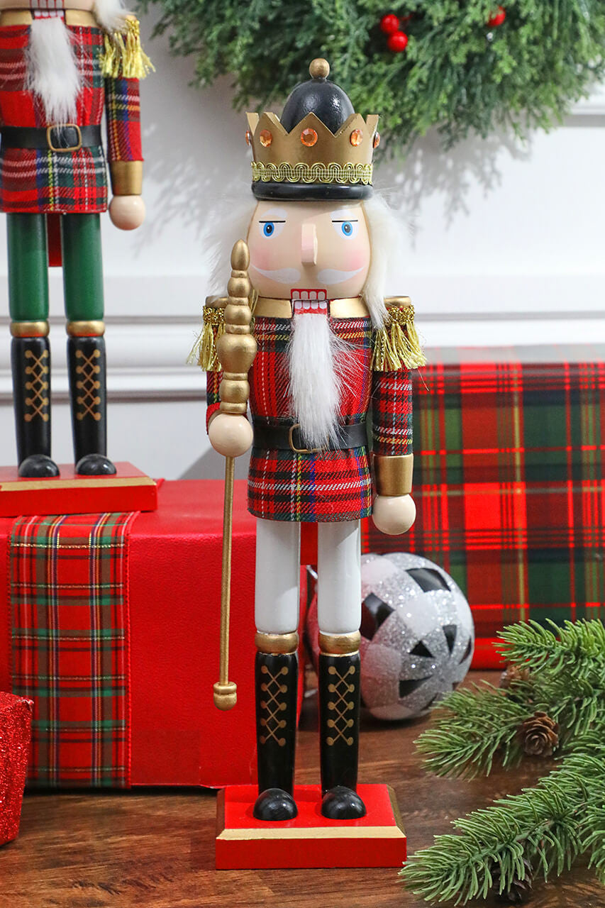 15” Plaid Christmas Nutcracker